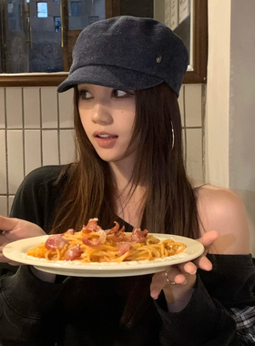 磨毛水洗牛仔深蓝色鸭舌平顶帽女