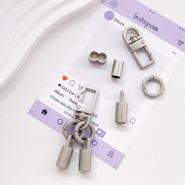 多款式手机挂绳配件箱包饰品挂绳塑胶皮标合金勾扣吊钟弹簧圈套装