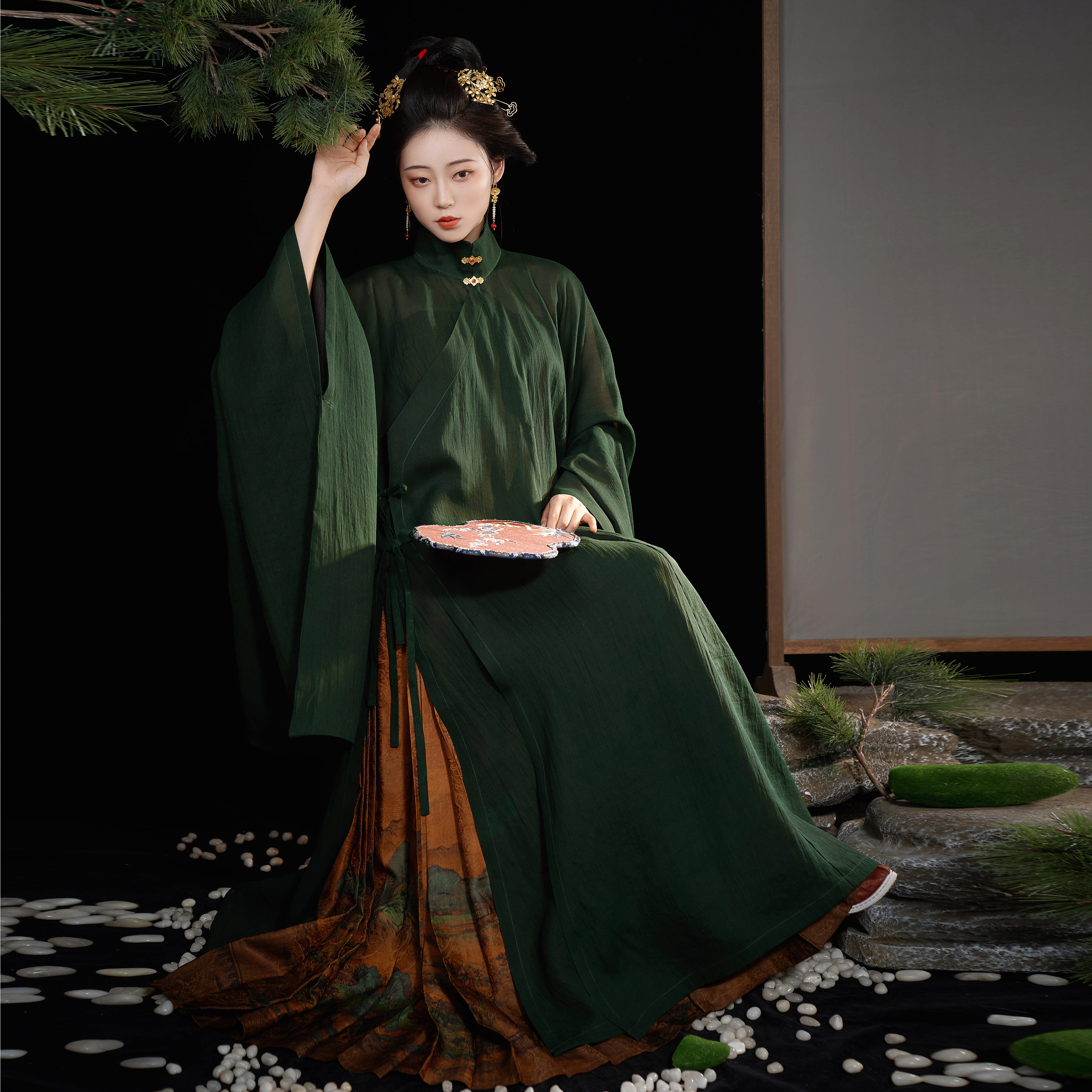 襦一坊丨行香子 明立领斜襟长衫主腰马面真丝红云纱复原汉服