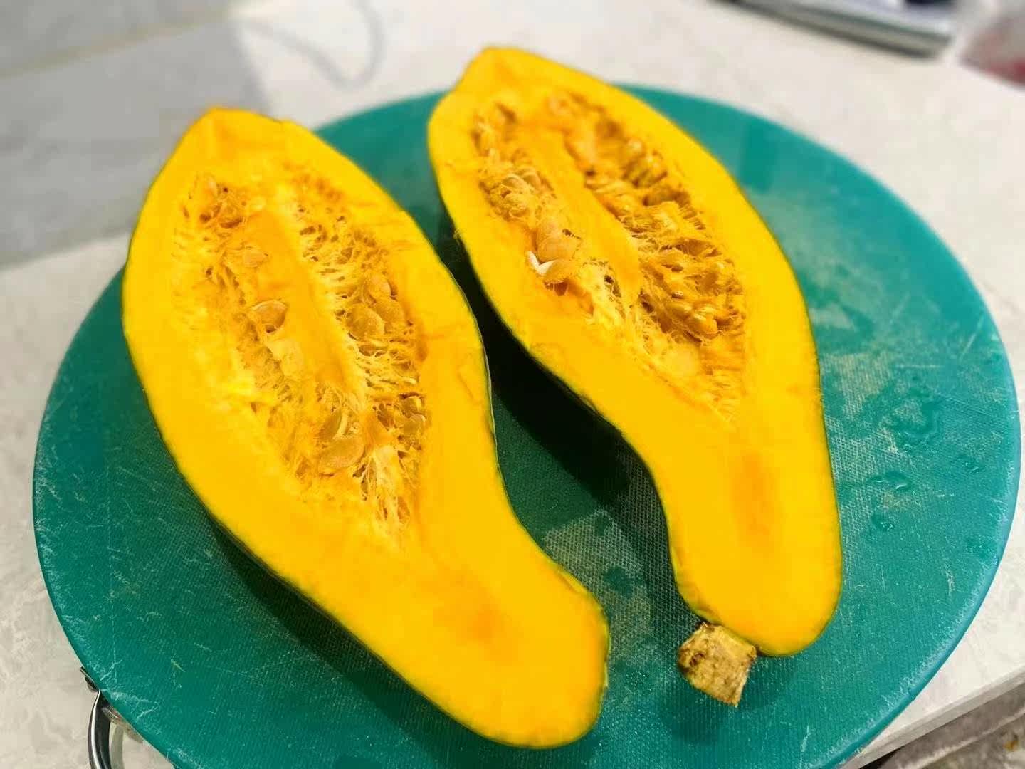 金丝栗贵族南瓜 软糯香甜 栗味清香 宝宝辅食 2颗/5斤 全国包邮在类目 水产肉类/新鲜蔬果/熟食, 新鲜蔬菜/蔬菜制品, 新鲜蔬菜, 其它中 - 来自Buy2taobao.com提供专业的淘宝代购服务