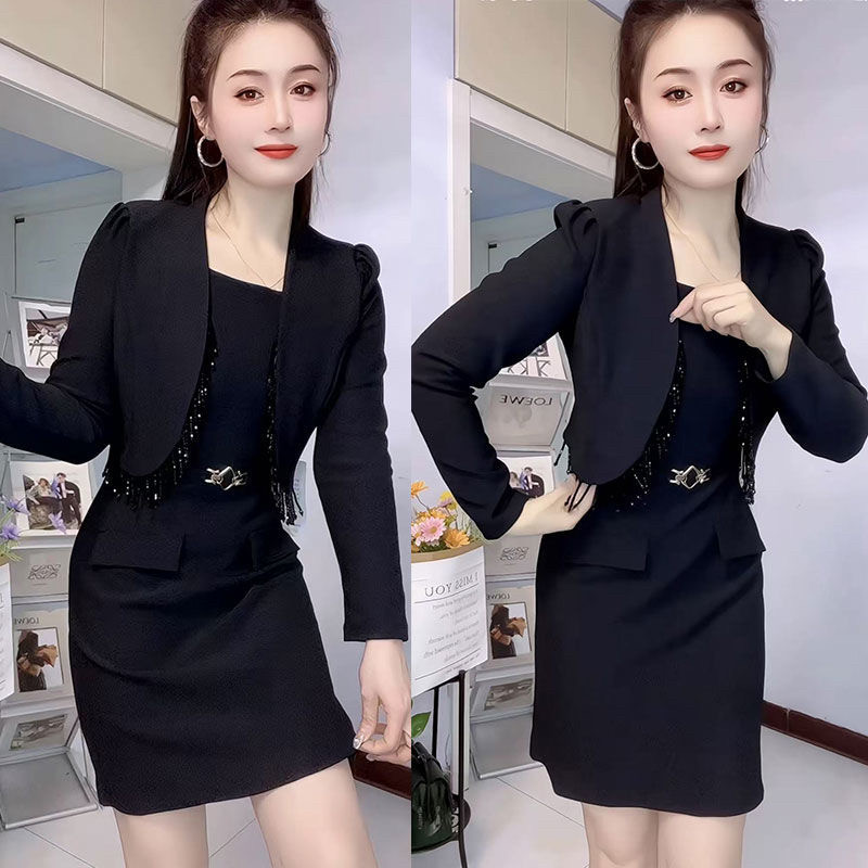 网红爆款吊带裙流苏西服外套两件套春秋新款小个子显高时尚套装