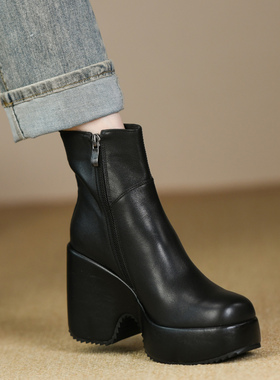 英伦黑色圆头短靴女粗跟秋冬新款真皮松糕厚底防水台高跟鞋女10cm