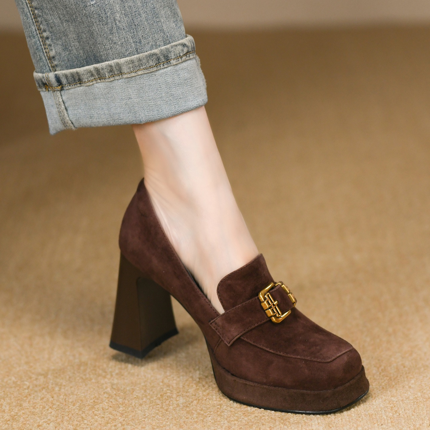 羊猄皮超高跟粗跟方头深口单鞋女