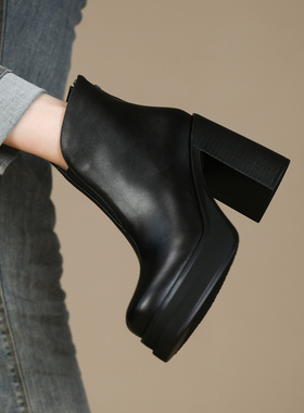 英伦风黑色厚底高跟鞋女秋冬款真皮裸靴防水台圆头高跟短靴女10cm