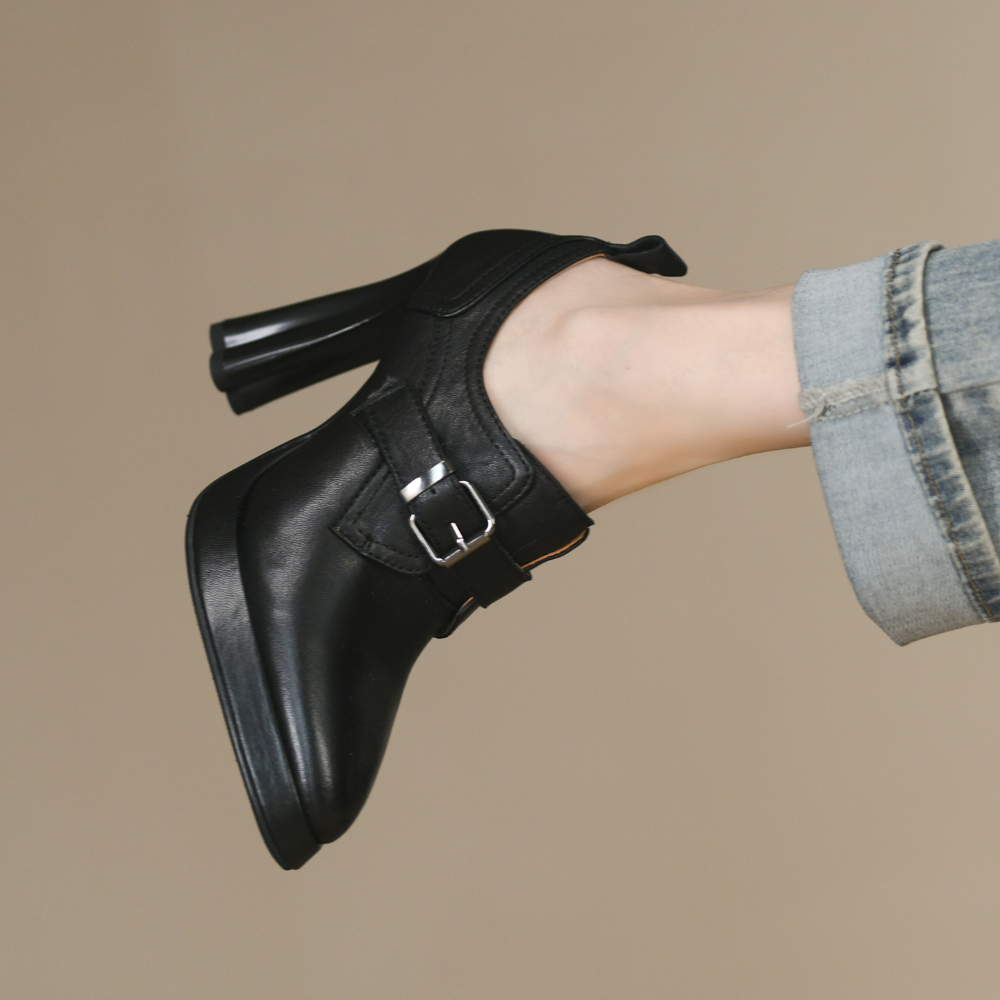 9cm法式尖头超高跟鞋女春秋新款真皮防水台皮带扣深口单鞋女粗跟