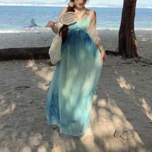 显瘦裙子开衫 安妮海边度假碎花吊带连衣裙女装 修身 新款 两件套 大码