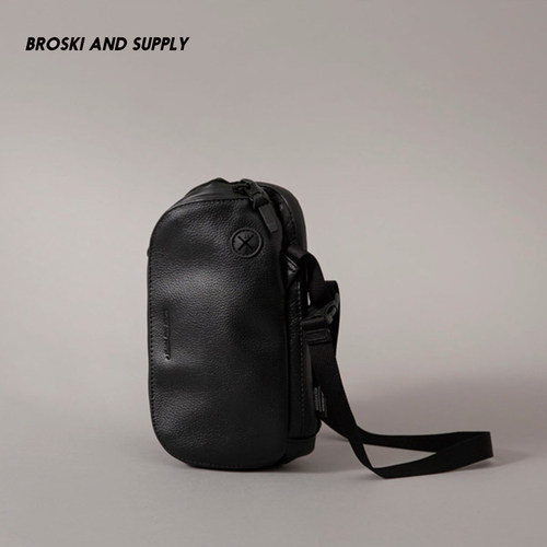 日本进口休闲单肩斜挎手机钱包