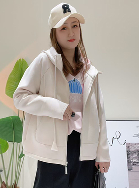 金影奇2025秋季新款小个子短外套女休闲大码运动连帽上衣女62362