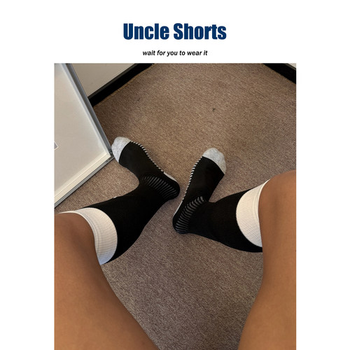 UncleShorts黑白假两件足球袜子