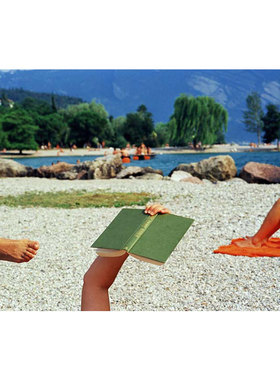 Martin Parr摄影Summer Reading naid装饰画打印画芯贴画海报