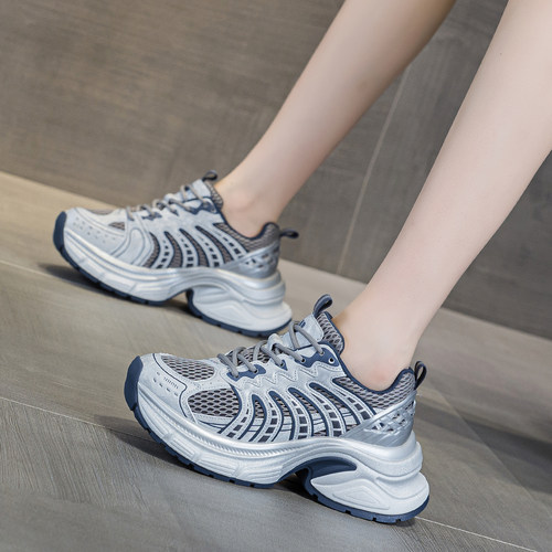 真皮厚底休闲女鞋2025秋新款增高