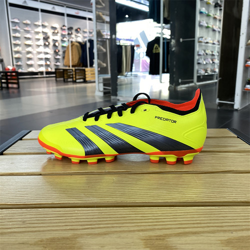 Adidas/阿迪达斯运动休闲足球鞋