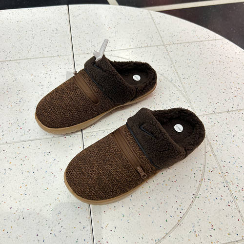 NIKE/耐克休闲保暖拖鞋
