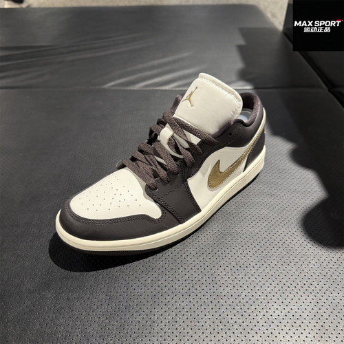 耐克AJ1女子Jordan运动休闲板鞋