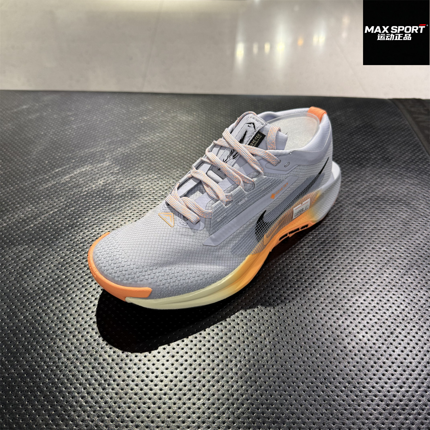 耐克女子飞马户外越野跑步运动鞋