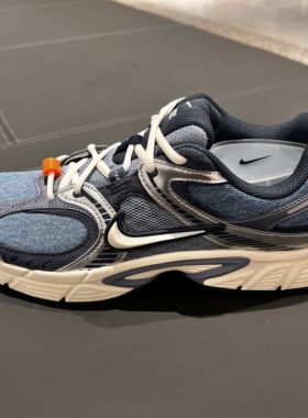 NIKE耐克男子透气轻便运动运动鞋秋季V5 RNR新款抓地老爹鞋IH3649