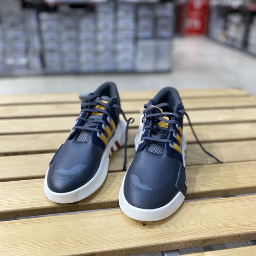 Adidas/阿迪达斯经典休闲鞋