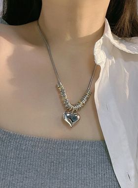 金属长款蛇骨链女爱心项链