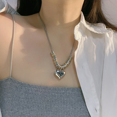 金属长款蛇骨链女爱心项链