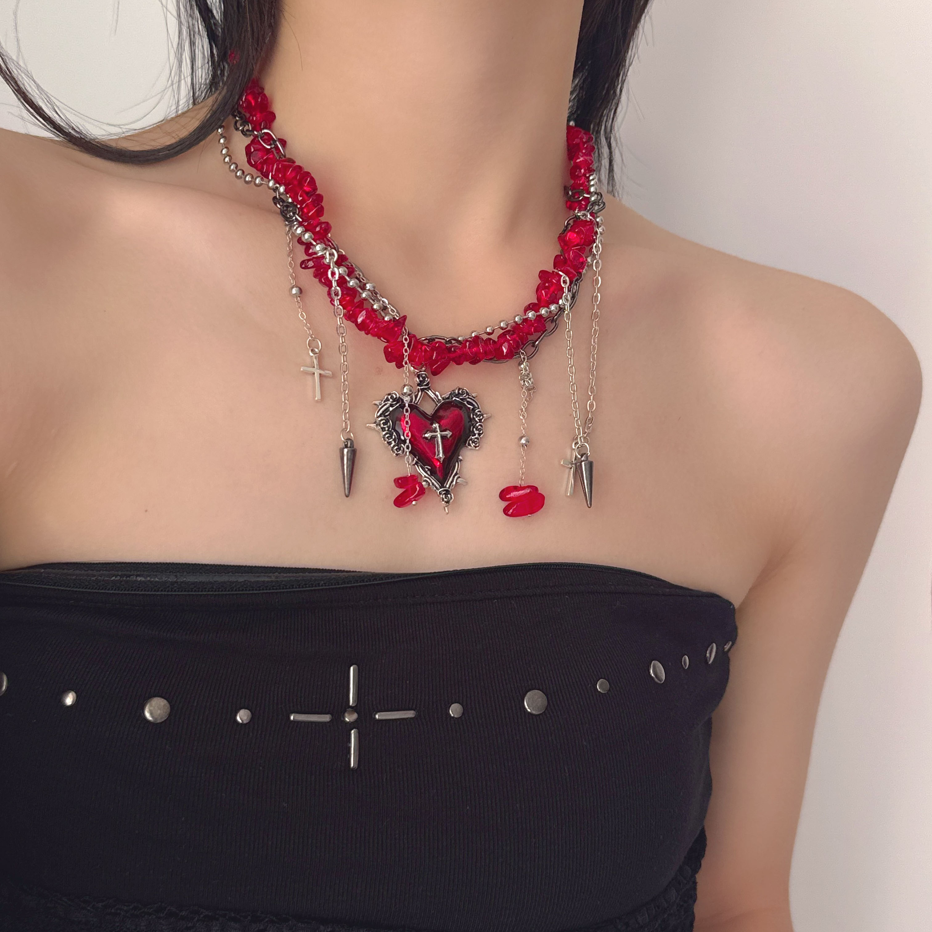 红色碎石链条爱心流苏缠绕项链