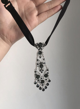 多种戴法时尚灰色满钻领带项链女