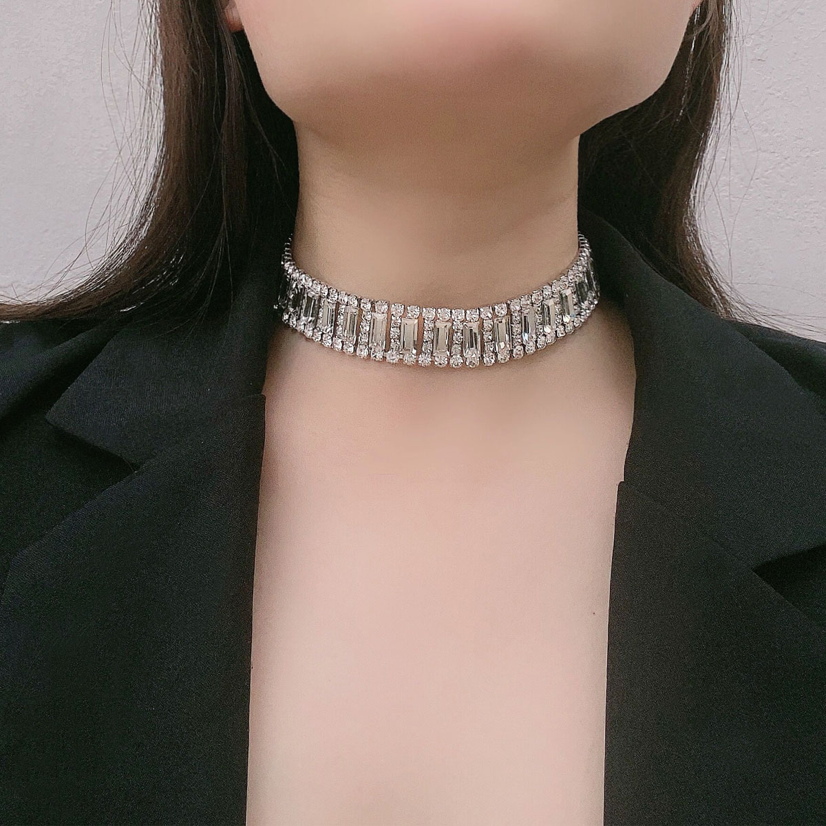 金属女表链宽版水钻蛇骨链