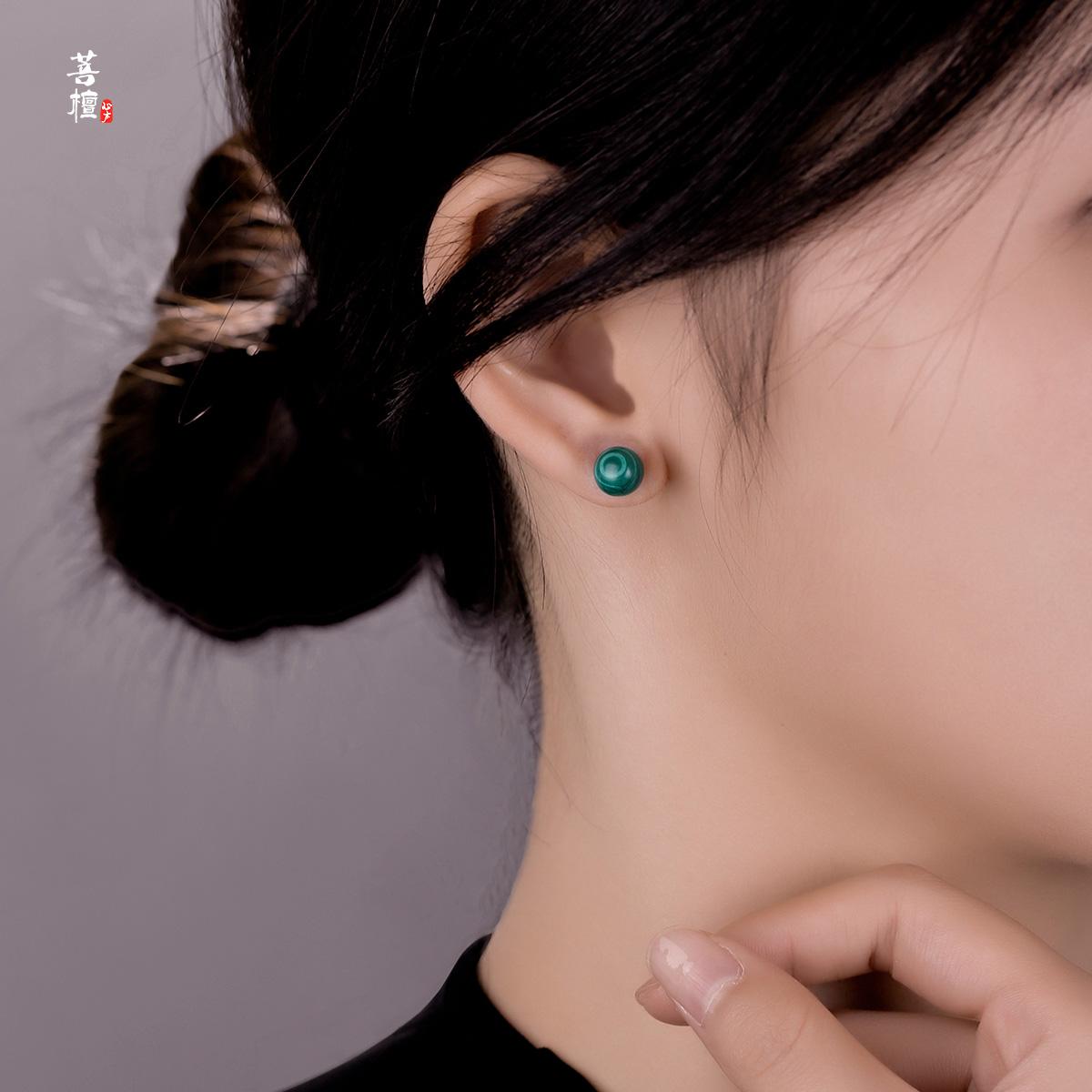 天然孔雀石耳钉女999纯银针养耳洞环耳饰睡觉免摘螺丝拧扣耳骨钉