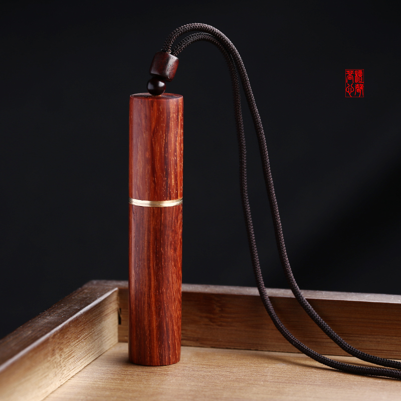 印度小叶紫檀可装东西吊坠