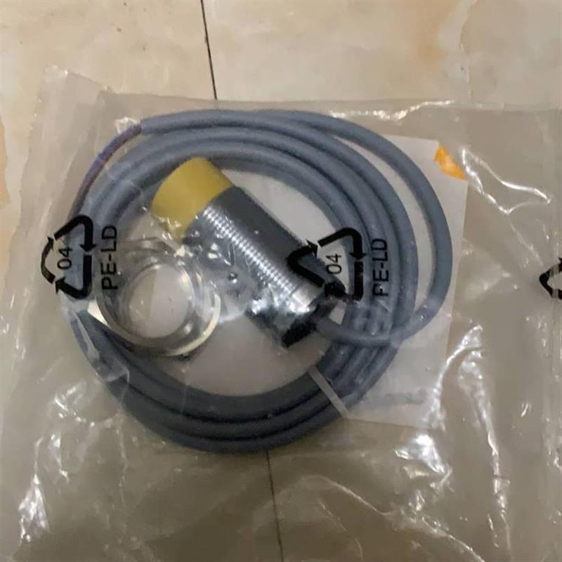 原装接近开关BI2 NI4-M12-AN6X NI8-M18-AP6X AD4X R H114