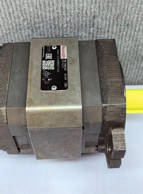 R900951302 PGH2-2X/008RE07VU2 # 液压泵全新库存