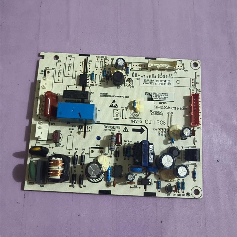 BCD-210WE电源板适用容声冰箱主板 电脑主控板1908226