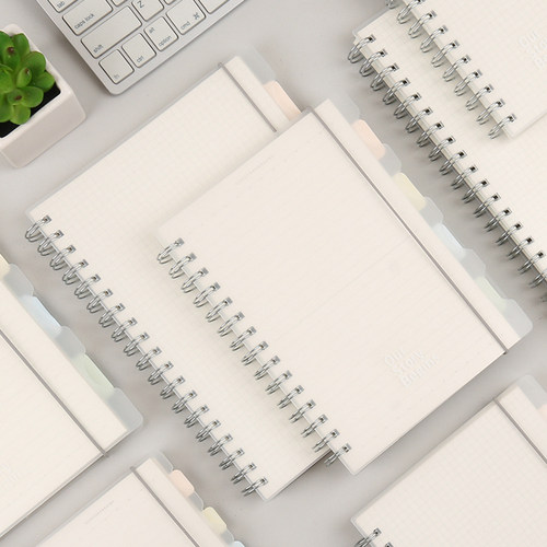 初品基础款分页侧翻pp防水线圈本