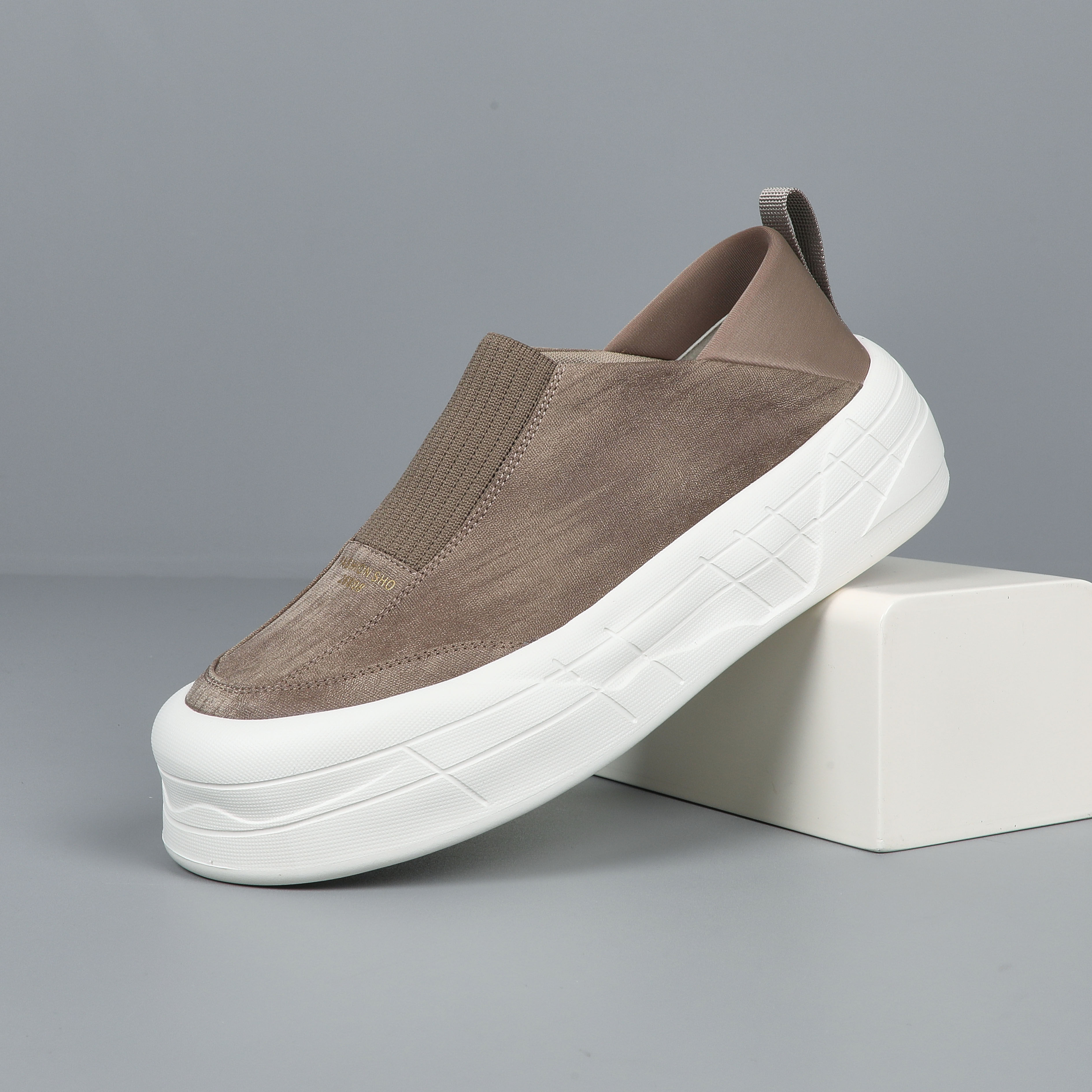 一脚蹬男鞋2026夏季新款厚底增高休闲板鞋男绒布面透气懒人乐福鞋