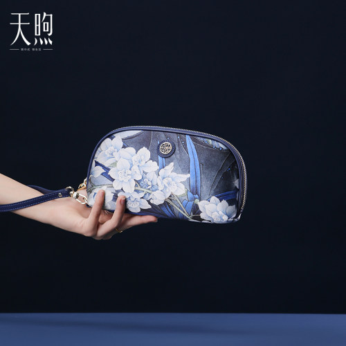 Pmsix手拿包女气质大容量手抓包可放手机手挽包女小巧便捷妈妈包