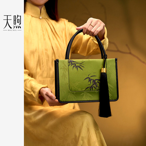 Pmsix天煦包包女压花印花手提包大容量牛皮包非遗绫绢女士斜挎包