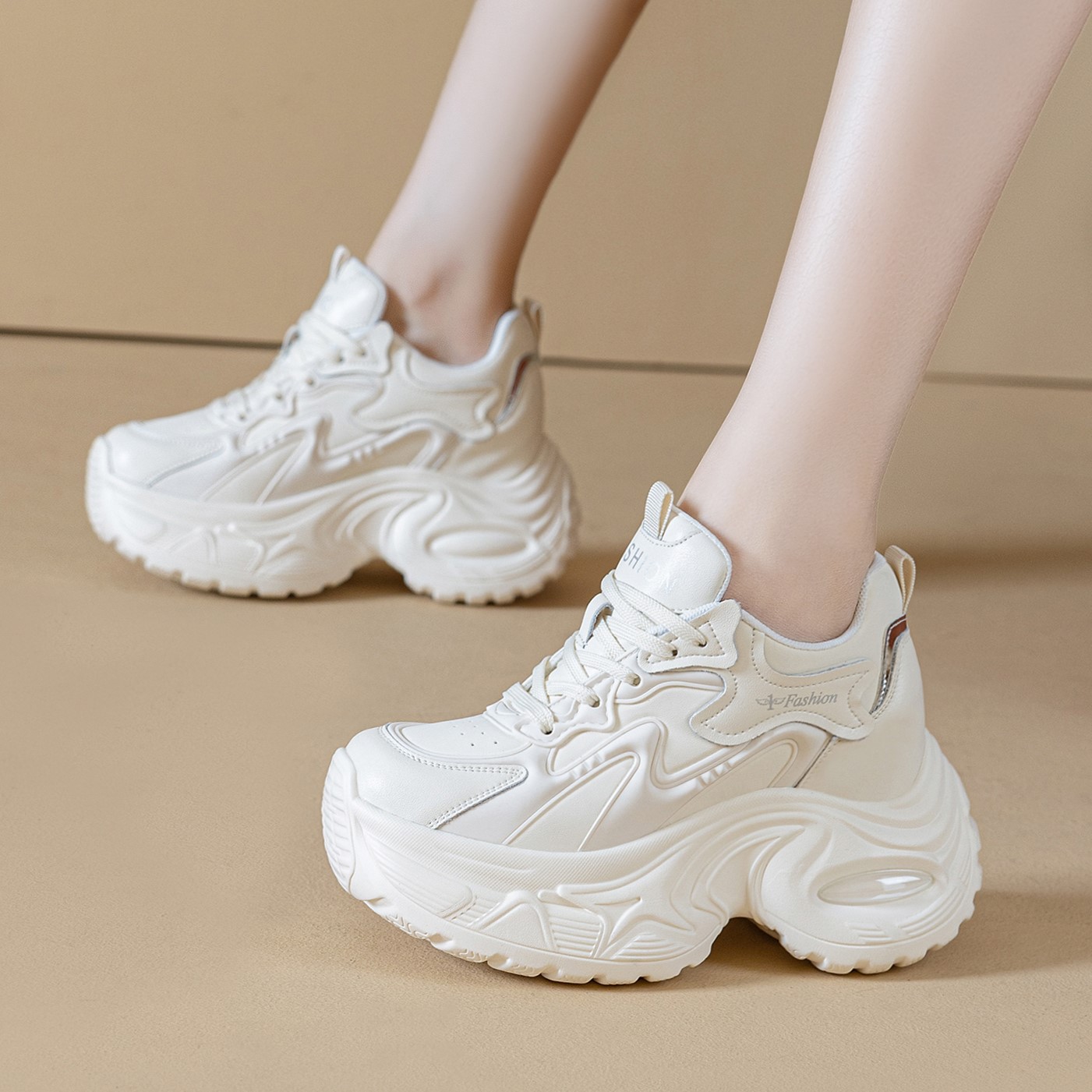 新款厚底内增高小白老爹鞋女款加