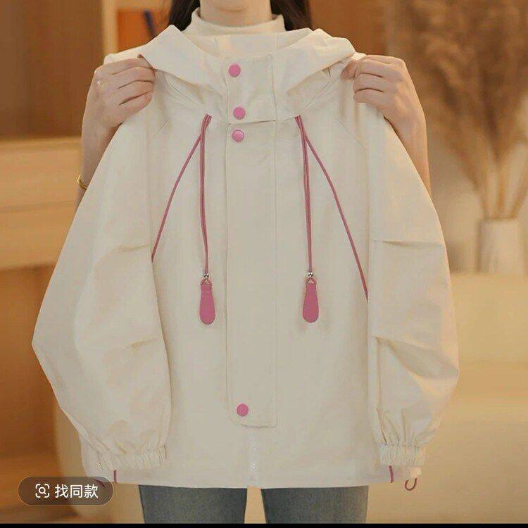 女童春装外套2026新款儿童时髦洋气网红韩版小女孩秋季时尚冲锋衣