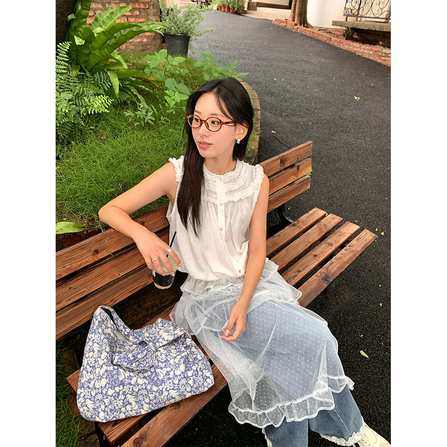 黄峥 韩系2025新款小香风圆领褶皱修身小衫木耳边无袖衬衫520375