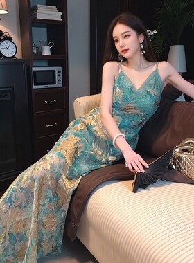 MOSS【梦华录】国风新中式静奢风人丝烂花斜裁吊带连衣裙