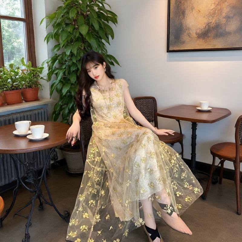 三吉同款「4/16」【浮生】定制网底棉线炒色刺绣短袖连衣裙组