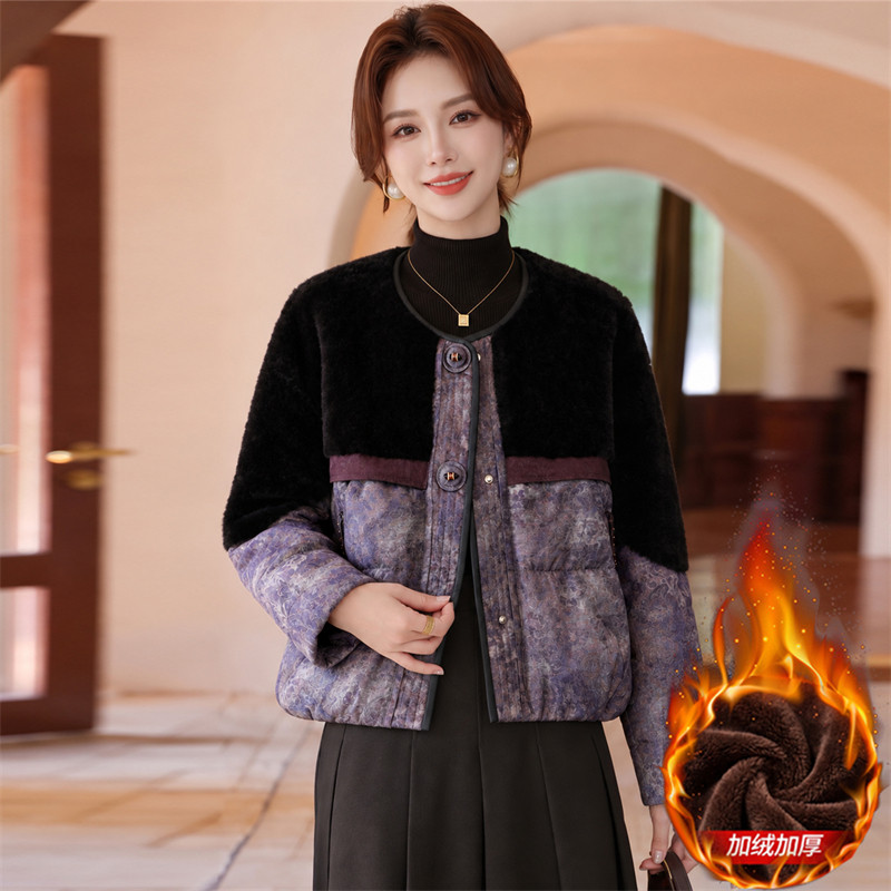 年轻妈妈无领皮毛一体加厚棉服
