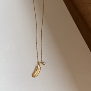 MINICYBER金色羽毛钻项链高级感时髦潮流设计女款 简约气质锁骨链