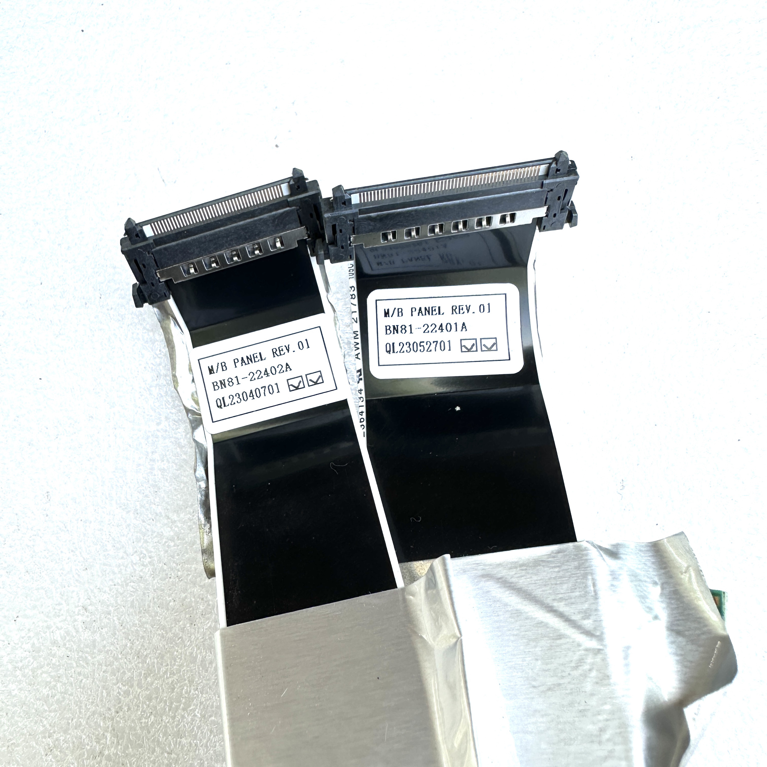 三星S27B610EQC排线 连接线BN81-22402A BN81-22401A 一对原装