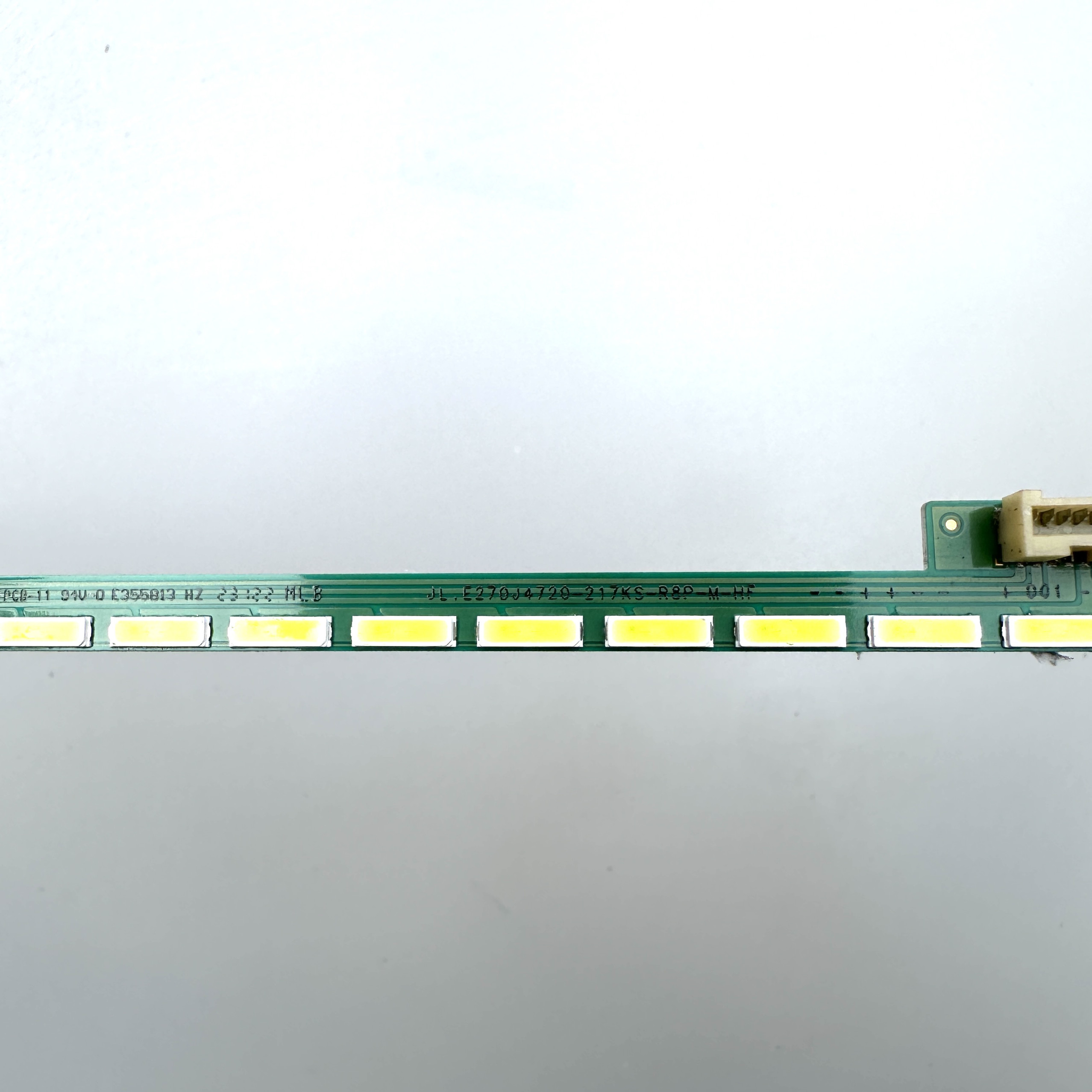 ASUS VG27AQ3A背光灯条JL.E270J4720-217KS-R8P-M-HF 屏M270DAN0 - 实物图
