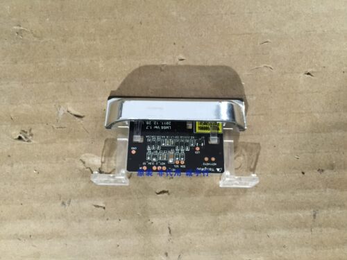 LG 32LS3159-CC 遥控接收板LM66 VER 1.7