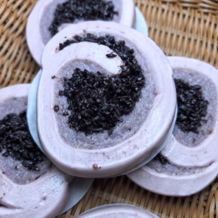 新中式紫米馅馒头紫米卷芋泥紫米夹心