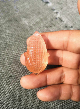 龙王鳌水晶天然兔毛吊坠