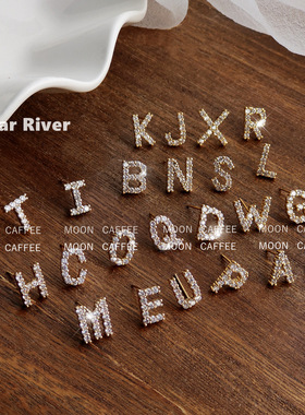 Byeonce丨微镶锆石925银针镀14K英文字母耳钉女耳饰26款LC21-C46