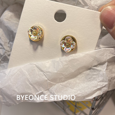 质感满满镭射花朵耳钉法式轻奢气质耳环小众高级感耳饰品EH019