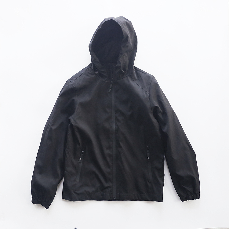 薄款纯黑宽松男外套简约无字户外